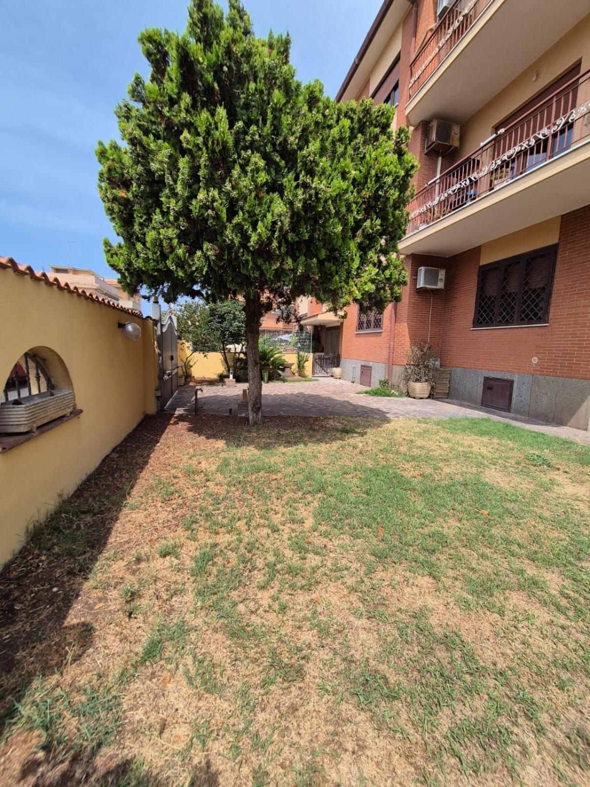 Madi House Apartamento Fiumicino Exterior foto
