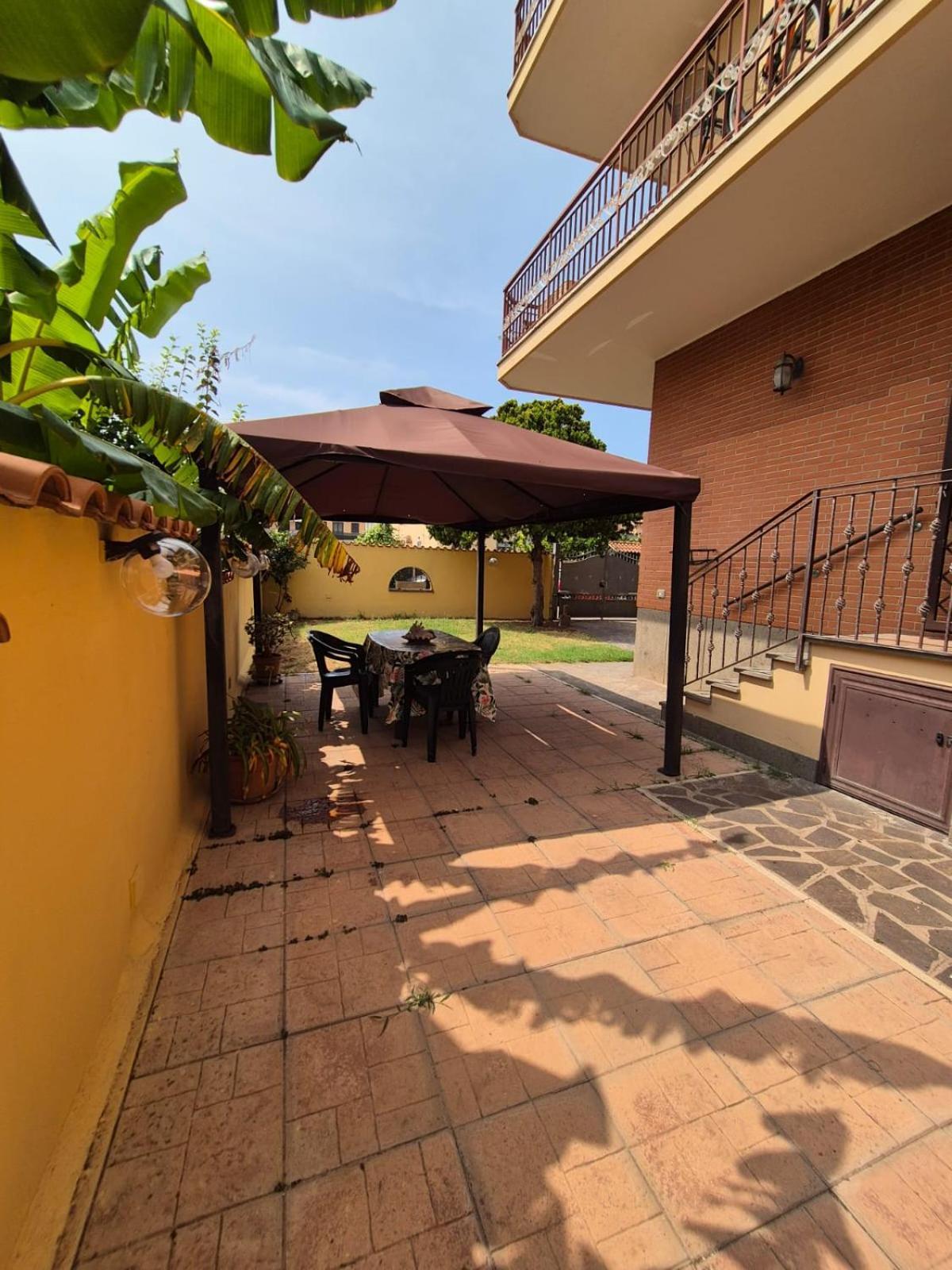 Madi House Apartamento Fiumicino Exterior foto